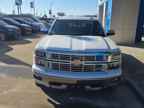 Used 2015 Chevrolet Silverado 1500 LTZ Z71 image 4