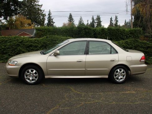Used 2002 Honda Accord EX image 12