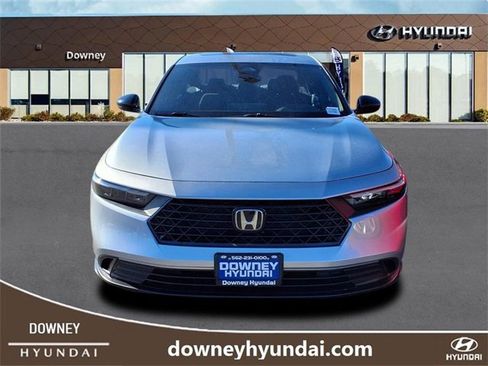 Used 2024 Honda Accord Sport image 2