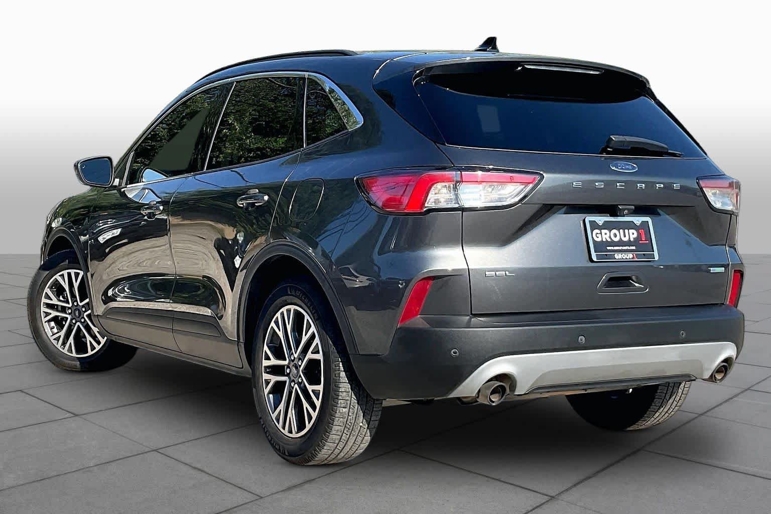 Used 2020 Ford Escape SEL FWD image 12