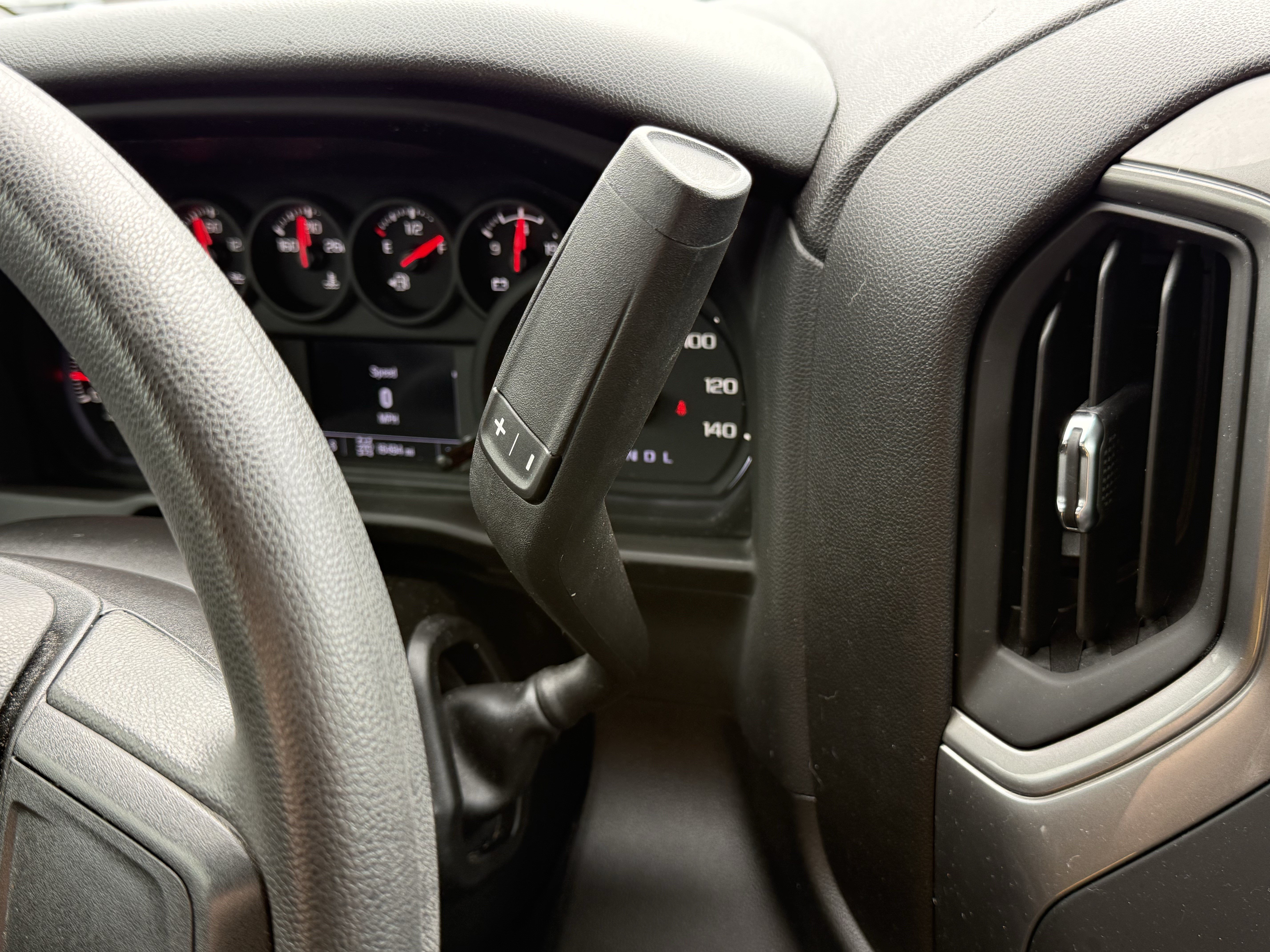 Used 2025 Chevrolet Silverado 2500 Custom w/ Custom Value Package AWD/4WD image 14