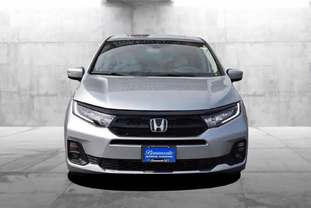New 2027 Honda Odyssey Touring image 4