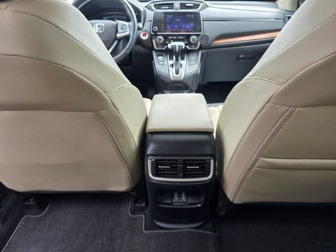 Used 2022 Honda CR-V Touring image 16