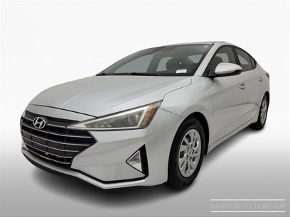 Used 2019 Hyundai Elantra SE