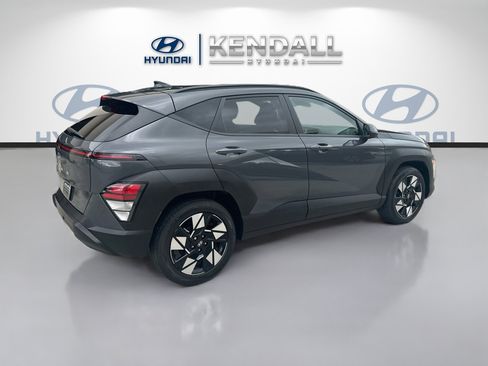 Used 2024 Hyundai Kona SEL FWD image 6