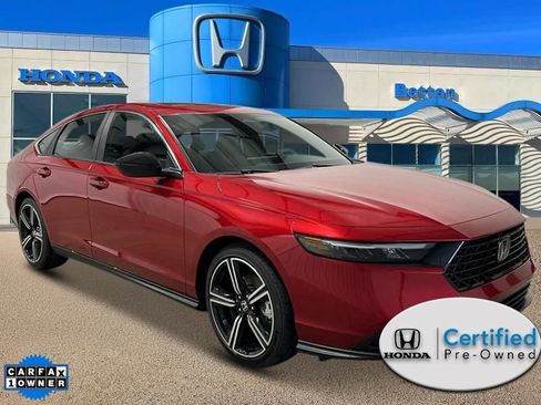 Used 2025 Honda Accord Sport image 9