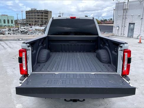 Used 2026 Ford F250 Lariat w/ Tremor Off-Road Package AWD/4WD image 18
