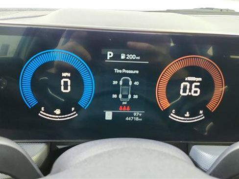 Used 2024 Hyundai Sonata SEL FWD image 13