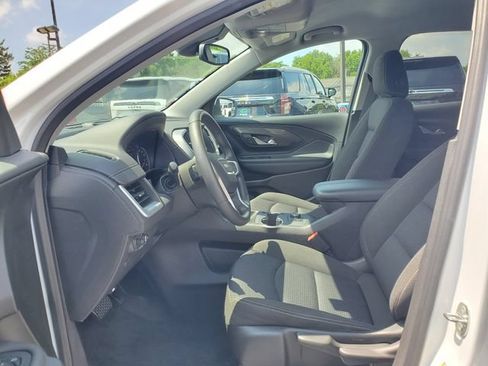 Used 2023 GMC Terrain SLE FWD image 19