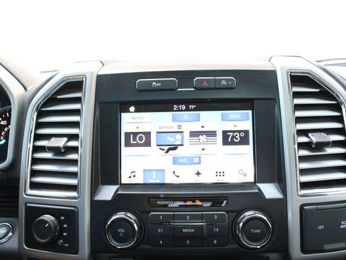 Used 2016 Ford F150 Lariat w/ Equipment Group 501A Mid AWD/4WD image 16