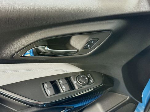 New 2026 Chevrolet Trax LT w/ Driver Confidence Package FWD image 11