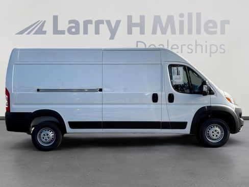 New 2026 RAM ProMaster 2500 image 7