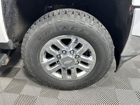 Used 2018 Chevrolet Silverado 2500 LTZ w/ Duramax Plus Package image 21