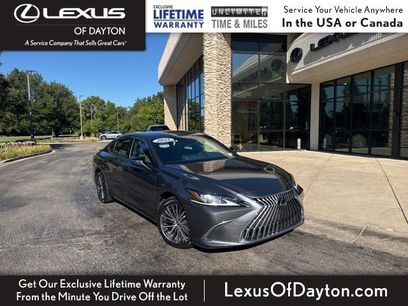 Certified 2022 Lexus ES 250 w/ Premium Package