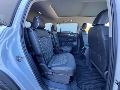 New 2026 Volkswagen Atlas SEL Premium R-Line AWD/4WD image 23