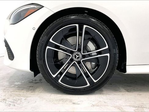 New 2026 Mercedes-Benz CLE 300 4MATIC Coupe image 11