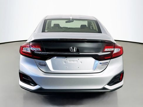 Used 2018 Honda Clarity Touring image 6