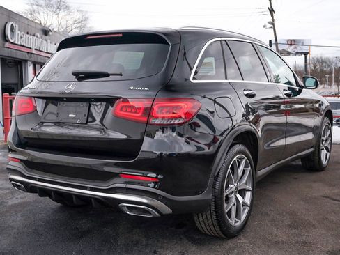 Used 2021 Mercedes-Benz GLC 300 4MATIC image 5