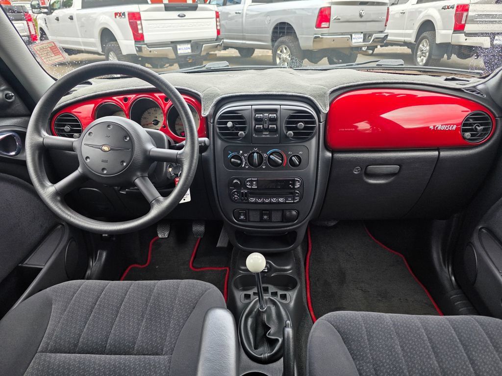 Used 2003 Chrysler PT Cruiser FWD image 5