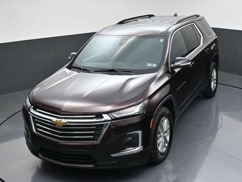 Used 2023 Chevrolet Traverse LT AWD/4WD image 50