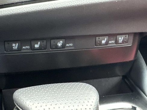 Used 2023 Lexus ES 350 F Sport w/ Accessory Package (Z2) image 23