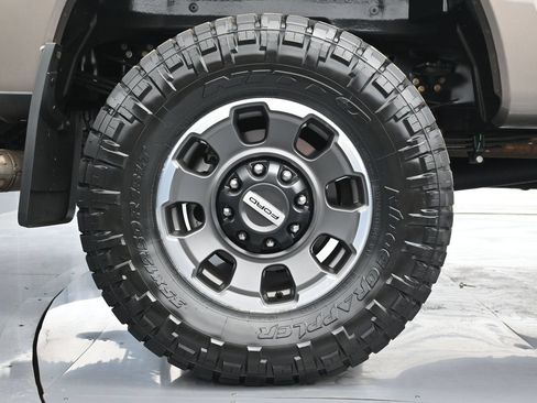 Used 2023 Ford F250 King Ranch w/ Tremor Off-Road Package AWD/4WD image 18