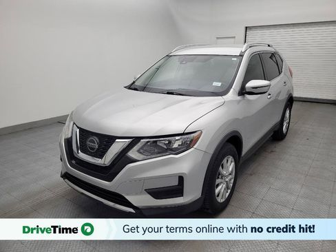 Used 2019 Nissan Rogue SV image 1