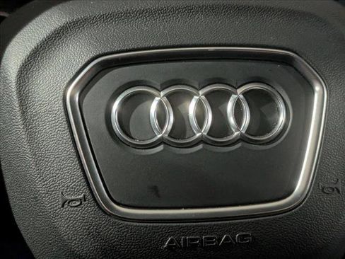 Used 2023 Audi Q5 2.0T Premium Plus w/ Premium Plus Package image 13