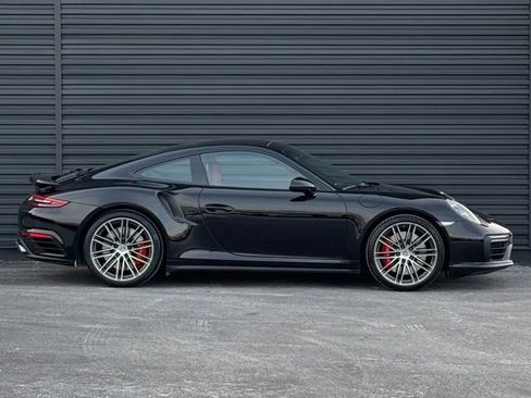 Used 2019 Porsche 911 Turbo image 8