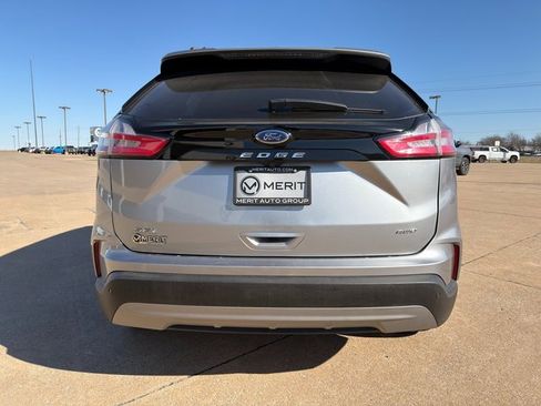 Used 2024 Ford Edge SEL image 14