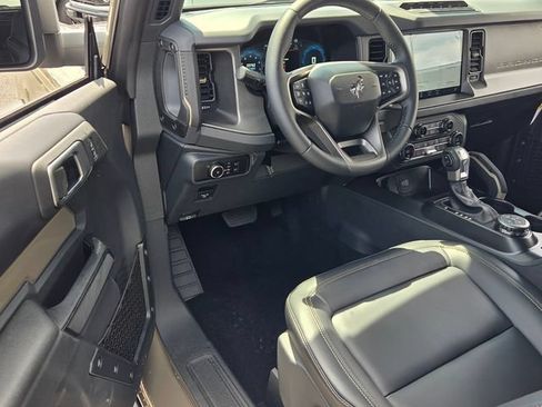 New 2026 Ford Bronco Badlands AWD/4WD image 6