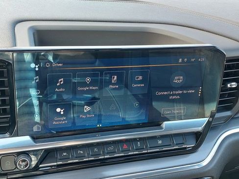 Used 2023 Chevrolet Silverado 1500 High Country w/ Technology Package image 43