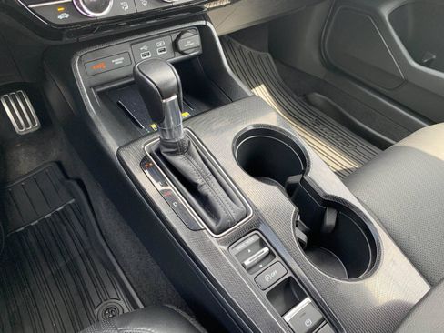 Used 2024 Honda Civic Sport Touring image 25