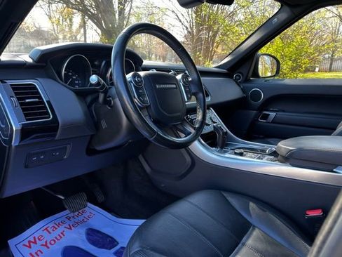 Used 2017 Land Rover Range Rover Sport HSE AWD/4WD image 11