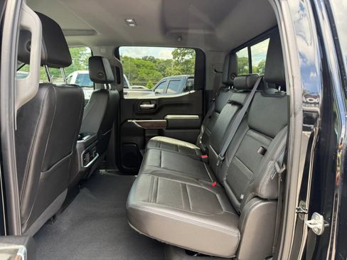 Used 2021 GMC Sierra 1500 Denali w/ Denali Ultimate Package AWD/4WD image 13