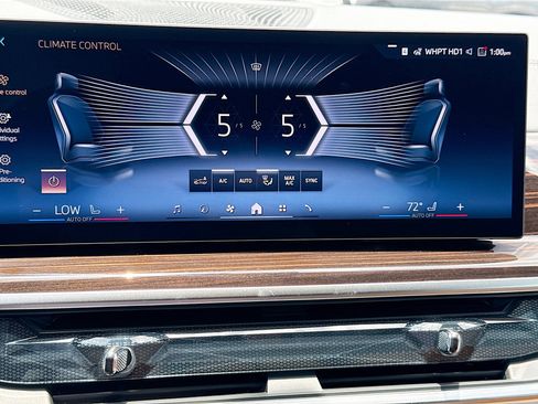 New 2026 BMW X5 xDrive50e AWD/4WD image 33