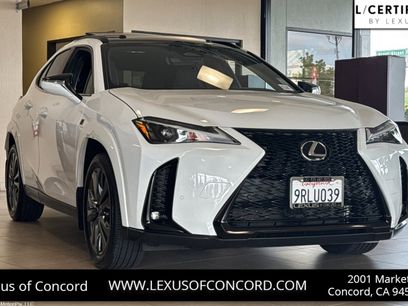 Used 2025 Lexus UX 300h FWD w/ Accessory Package (Z2)