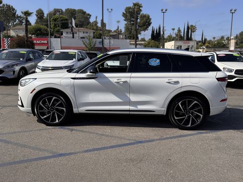 Used 2024 Lincoln Corsair Grand Touring w/ Equipment Group 301A image 6