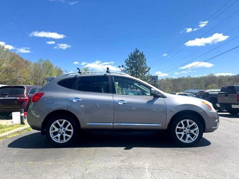 Used 2012 Nissan Rogue SL image 4