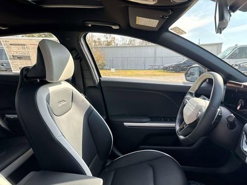 New 2026 Kia K4 GT-Line image 13