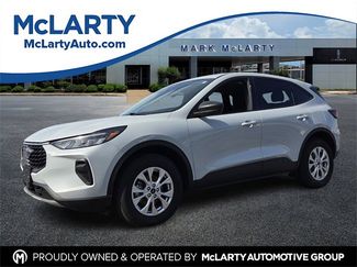 Certified 2025 Ford Escape Active w/ Tech Pack #1 video 1