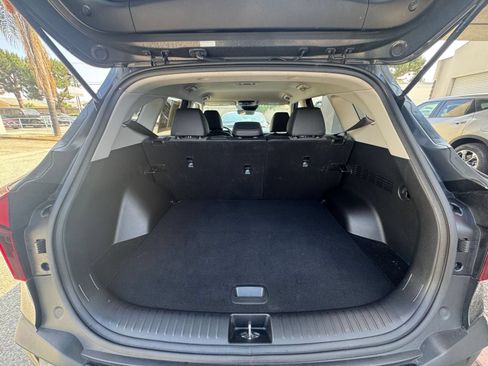 Used 2025 Kia Seltos S FWD image 32