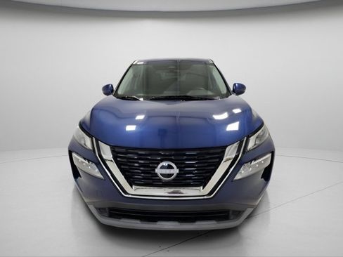 Used 2022 Nissan Rogue SV image 6