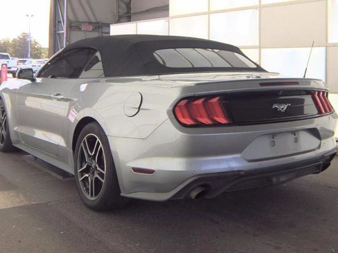 Used 2020 Ford Mustang Premium RWD image 5