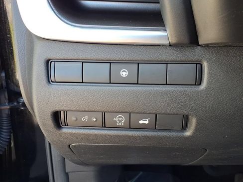 Certified 2023 Nissan Rogue SV w/ SV Premium B Package AWD/4WD image 20