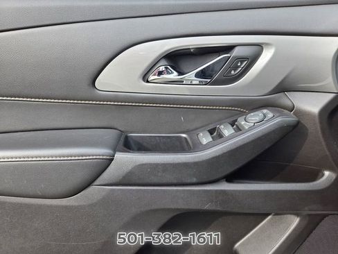 Used 2020 Chevrolet Traverse LS FWD image 9