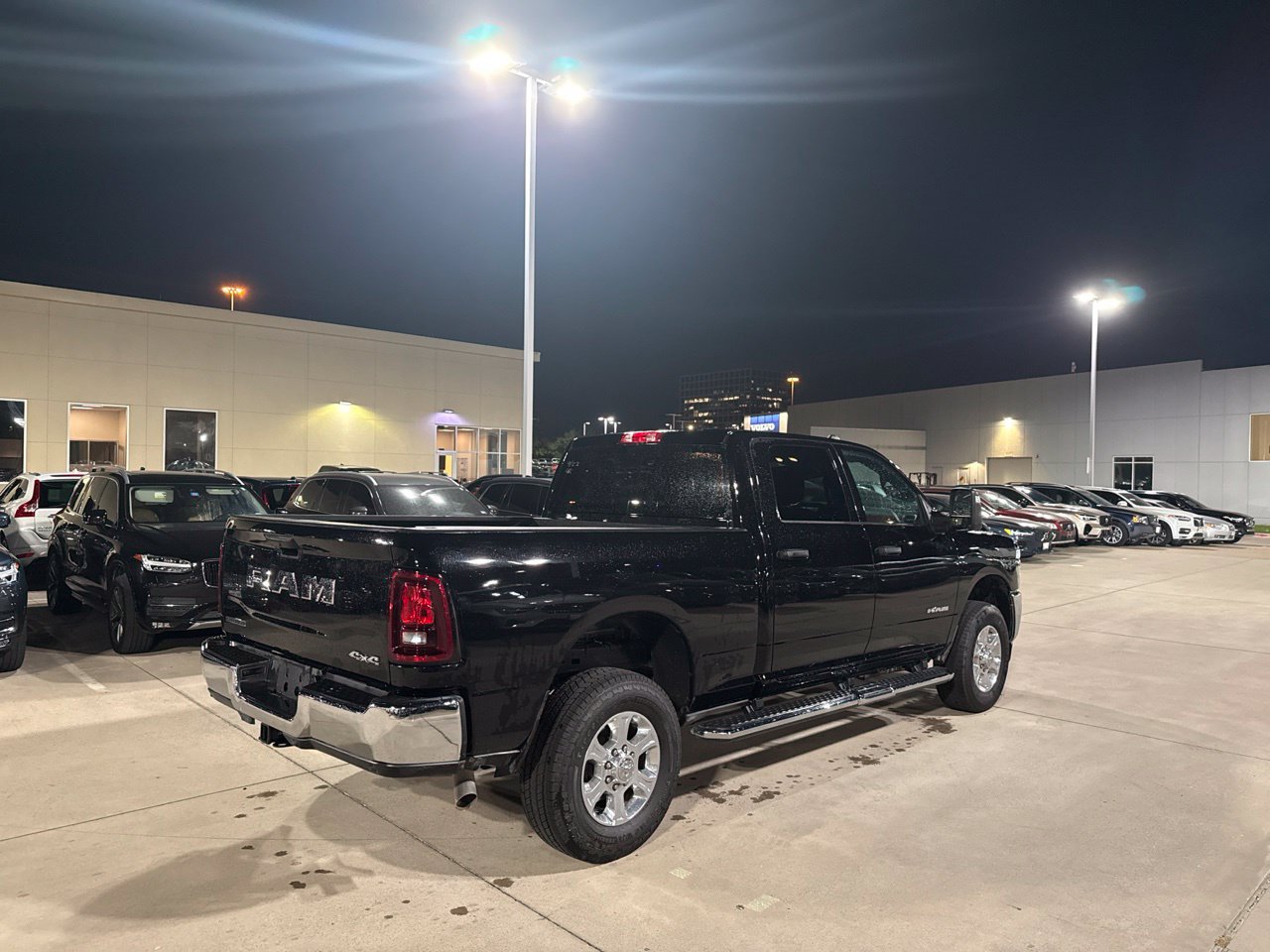 Used 2026 RAM 2500 Big Horn AWD/4WD image 10