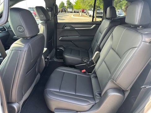 New 2026 GMC Acadia Elevation w/ Super Cruise Package FWD image 37