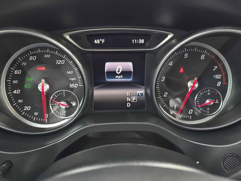 Used 2018 Mercedes-Benz GLA 250 4MATIC image 25