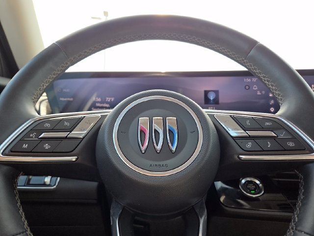 Used 2024 Buick Envision Avenir AWD/4WD image 31